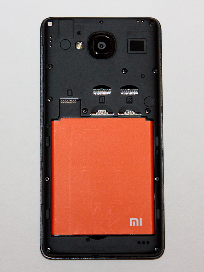 Xiaomi Redmi 2 - Back side 2