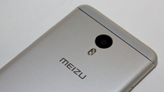 Meizu M3 Note Review - Up back side